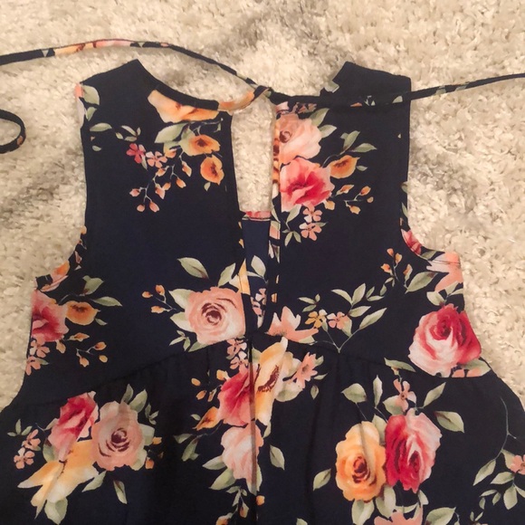 Pink Lily sleeveless floral top - Picture 7 of 8